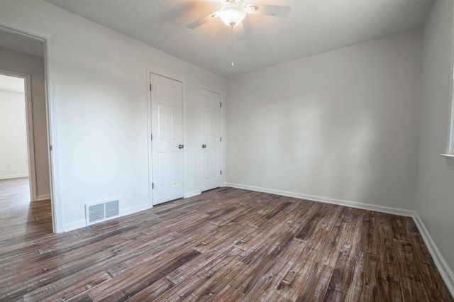 2808 EAGLE BRIER CV, Memphis, TN 38016