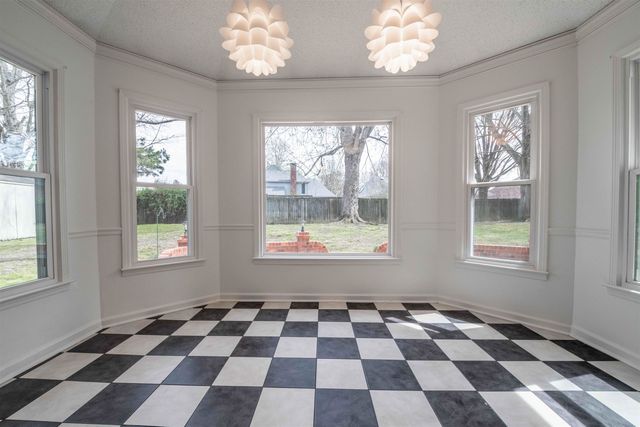 2808 EAGLE BRIER CV, Memphis, TN 38016