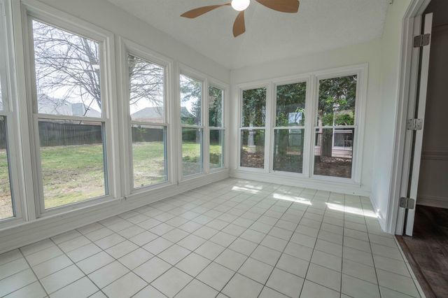 2808 EAGLE BRIER CV, Memphis, TN 38016