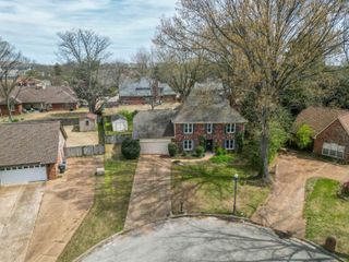 2808 EAGLE BRIER CV, Memphis, TN 38016