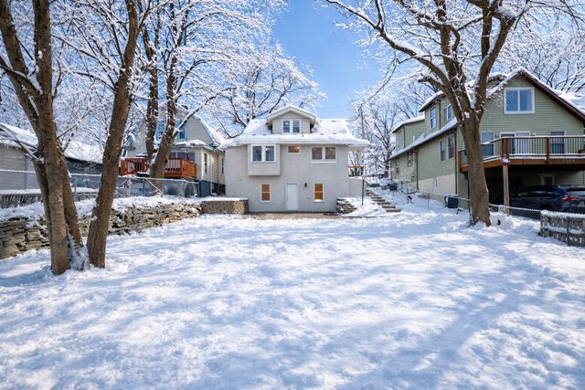 2011 2nd Avenue N, Minneapolis, MN 55405