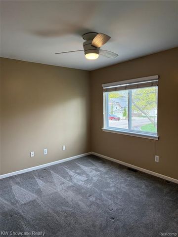 2365 Hartford Avenue, Waterford, MI 48327