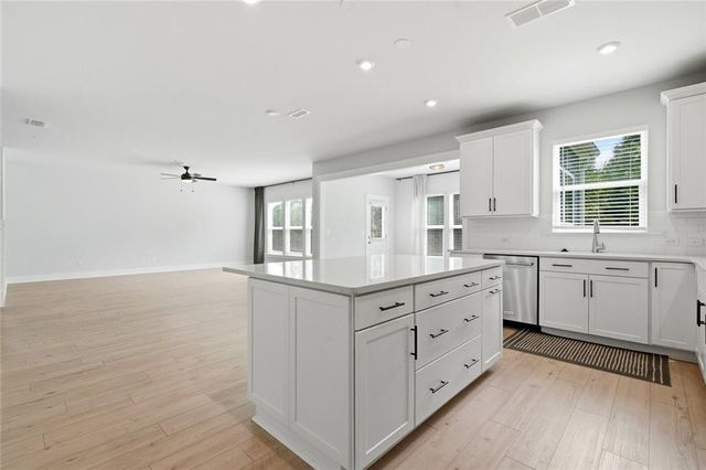 4719 Wilderness Trail, Flowery Branch, GA 30542