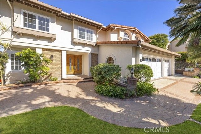 10 Avenue De Azalea, Rancho Palos Verdes, CA 90275