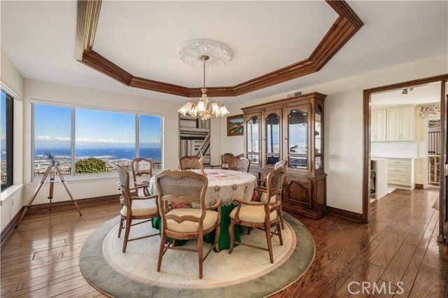 10 Avenue De Azalea, Rancho Palos Verdes, CA 90275