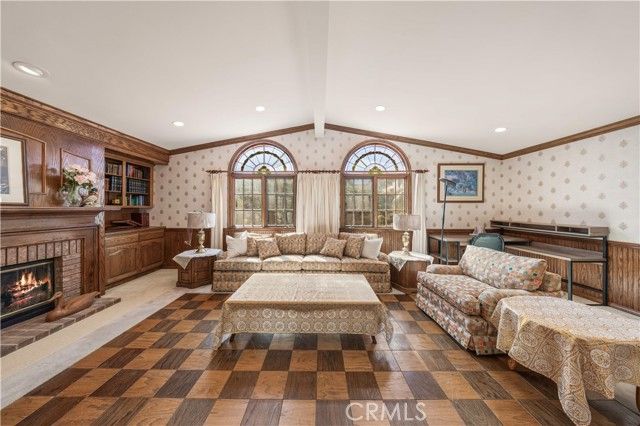 10 Avenue De Azalea, Rancho Palos Verdes, CA 90275