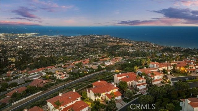 10 Avenue De Azalea, Rancho Palos Verdes, CA 90275