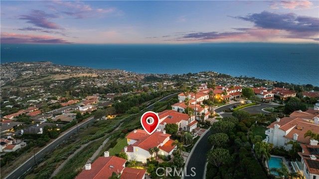 10 Avenue De Azalea, Rancho Palos Verdes, CA 90275