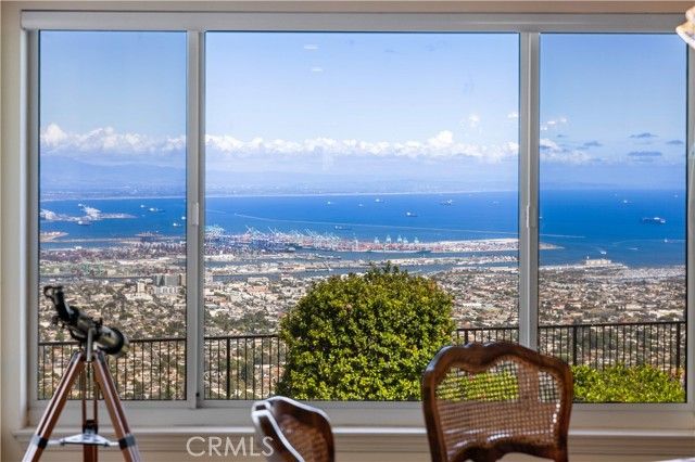 10 Avenue De Azalea, Rancho Palos Verdes, CA 90275