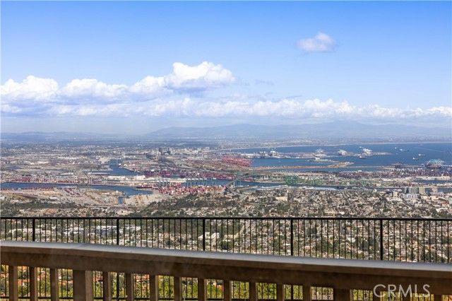 10 Avenue De Azalea, Rancho Palos Verdes, CA 90275