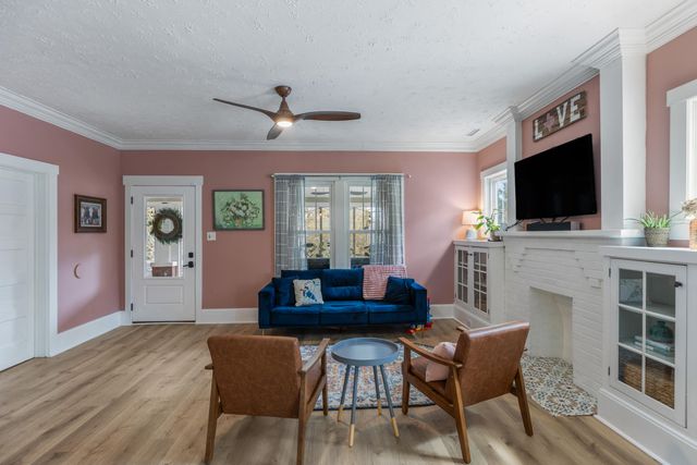 621 Highland Avenue NW, Cleveland, TN 37311