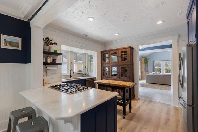 621 Highland Avenue NW, Cleveland, TN 37311