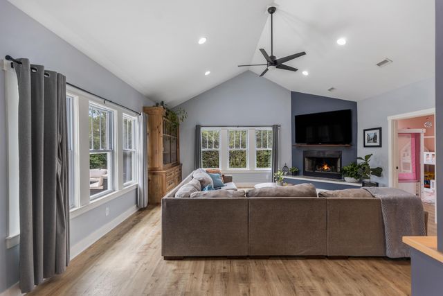 621 Highland Avenue NW, Cleveland, TN 37311