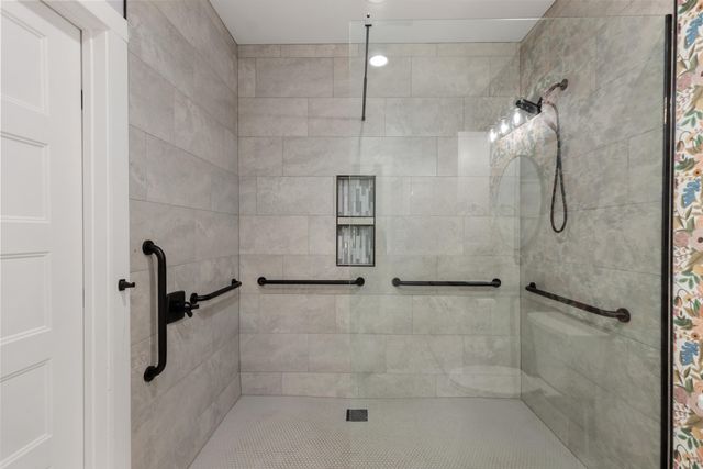 621 Highland Avenue NW, Cleveland, TN 37311