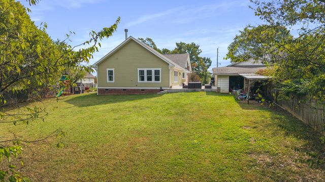 621 Highland Avenue NW, Cleveland, TN 37311