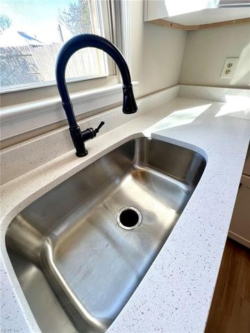 3812 Hazel CT, Virginia Beach, VA 23456