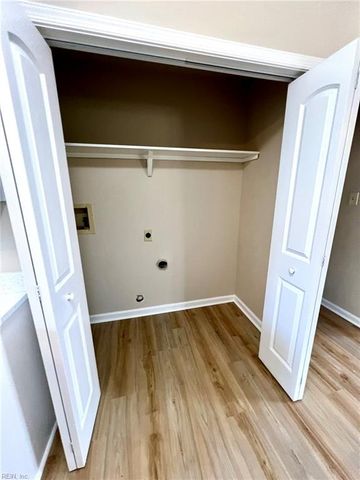 3812 Hazel CT, Virginia Beach, VA 23456