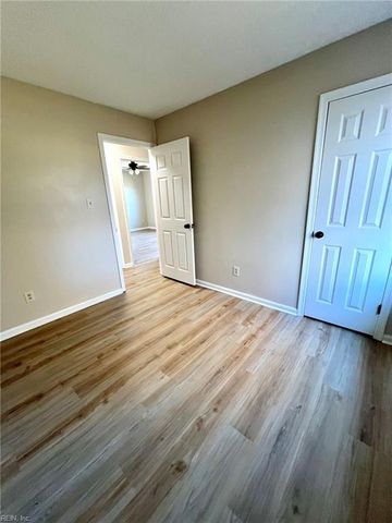 3812 Hazel CT, Virginia Beach, VA 23456