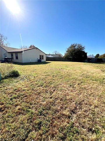 3812 Hazel CT, Virginia Beach, VA 23456