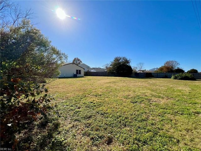 3812 Hazel CT, Virginia Beach, VA 23456