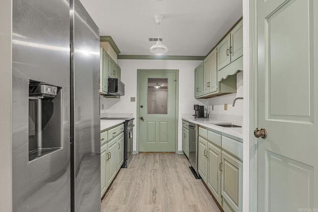 2625 Greenbriar, Jonesboro, AR 72401