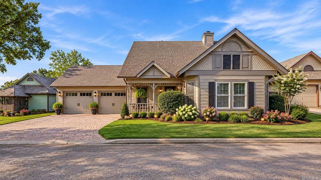 2625 Greenbriar, Jonesboro, AR 72401