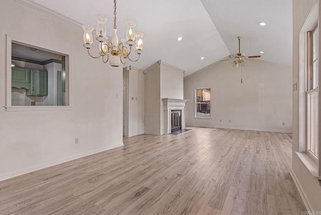 2625 Greenbriar, Jonesboro, AR 72401