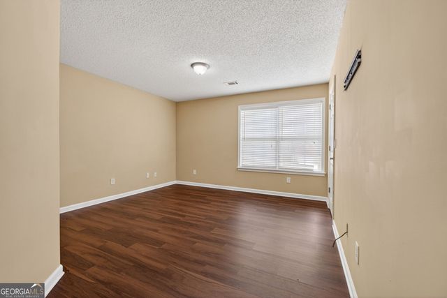160 Miracle Lane, Fayetteville, GA 30215