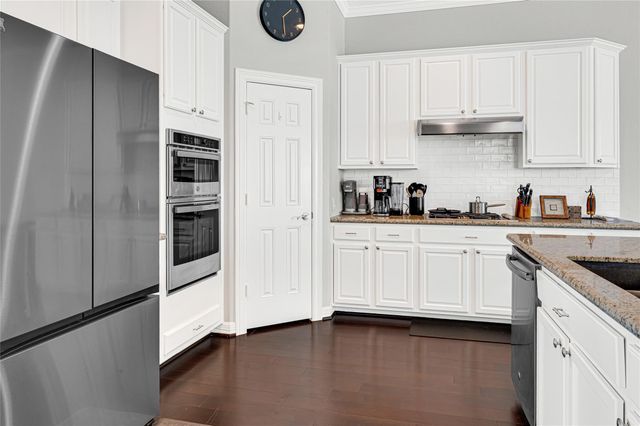 2815 Kings Retreat Circle, Kingwood, TX 77345