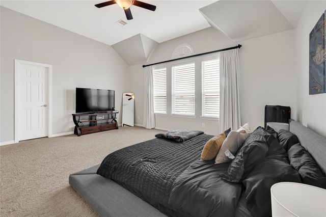 2815 Kings Retreat Circle, Kingwood, TX 77345