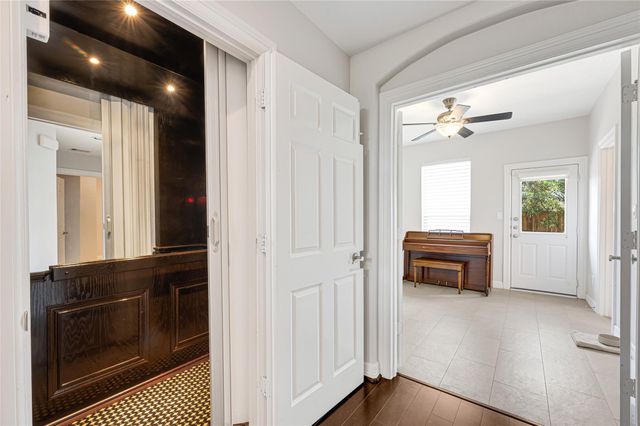 2815 Kings Retreat Circle, Kingwood, TX 77345
