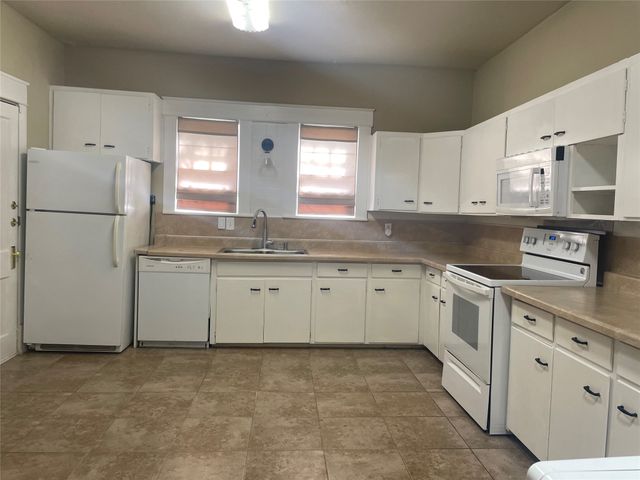 803 Egan Street, Denton, TX 76201
