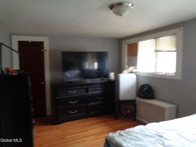 1356 Belmont Avenue, Schenectady, NY 12308