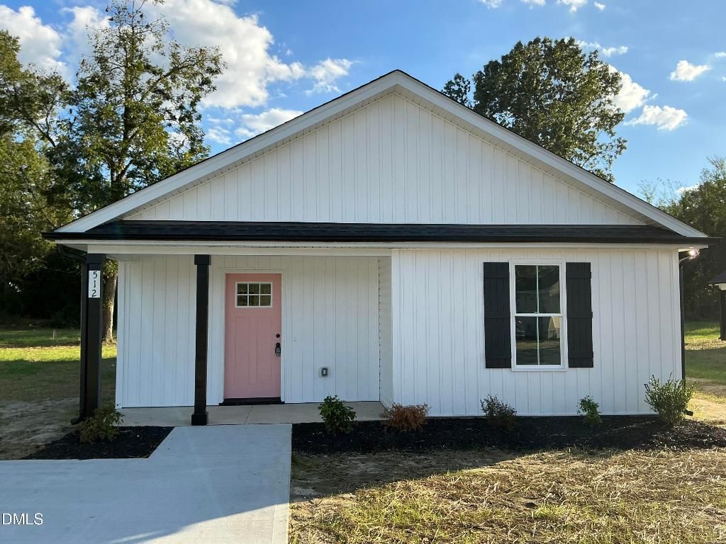 512 Crump St Street, Smithfield, NC 27577