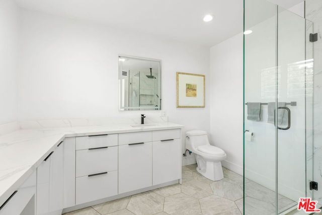 2744 S Bentley Avenue, Los Angeles, CA 90064