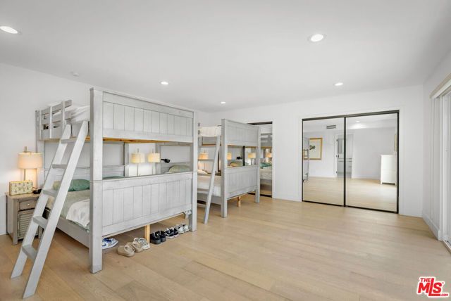 2744 S Bentley Avenue, Los Angeles, CA 90064