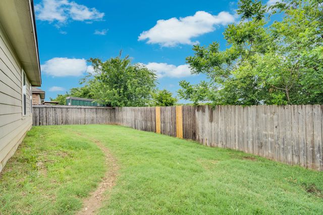 3308 Robin Road, Ennis, TX 75119