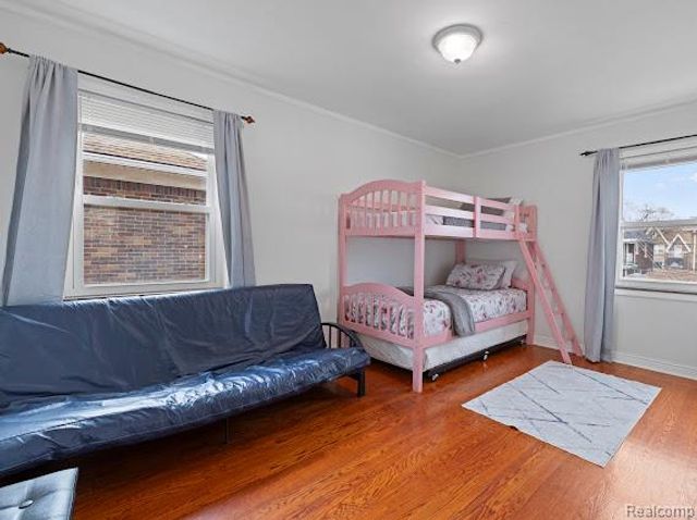 7261 Reuter Street, Dearborn, MI 48126