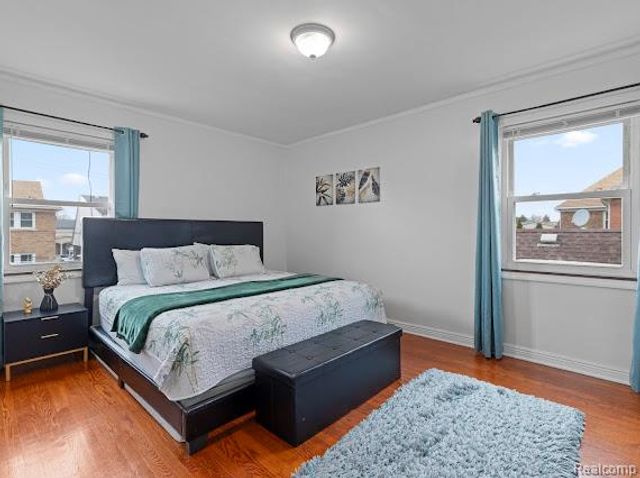 7261 Reuter Street, Dearborn, MI 48126