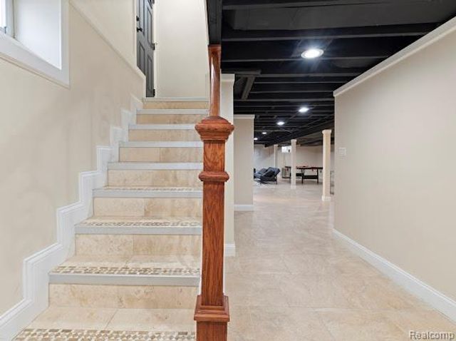 7261 Reuter Street, Dearborn, MI 48126