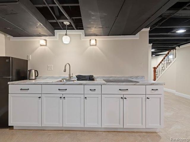 7261 Reuter Street, Dearborn, MI 48126