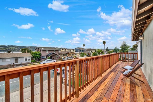 921 W K St, Benicia, CA 94510