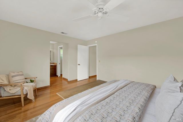 921 W K St, Benicia, CA 94510