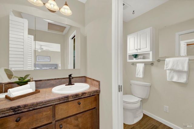 921 W K St, Benicia, CA 94510