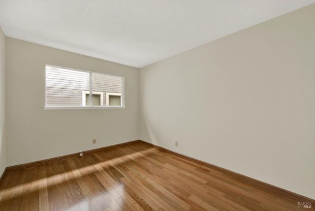 921 W K St, Benicia, CA 94510