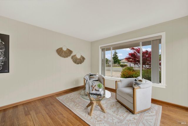 921 W K St, Benicia, CA 94510