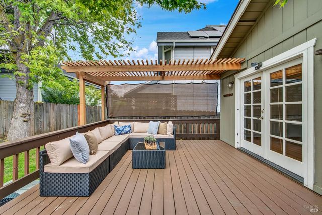 921 W K St, Benicia, CA 94510