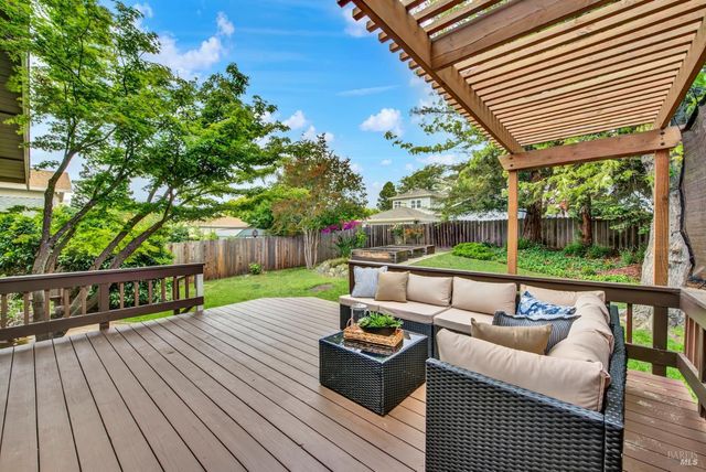 921 W K St, Benicia, CA 94510