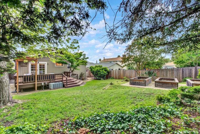 921 W K St, Benicia, CA 94510
