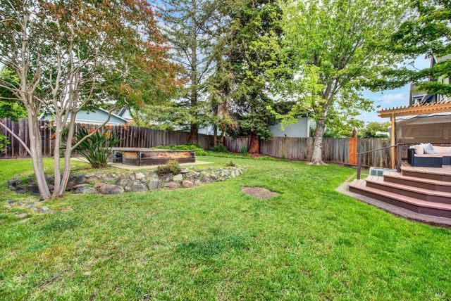 921 W K St, Benicia, CA 94510